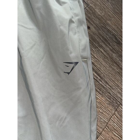 Gymshark Men’s Large Studio Joggers Slim Fit Lightweight Stretch Pants Green - Picture 5 of 11